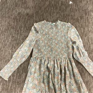 V smoked size M maxi dress